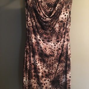 Velvet dress with sequined shoulders.